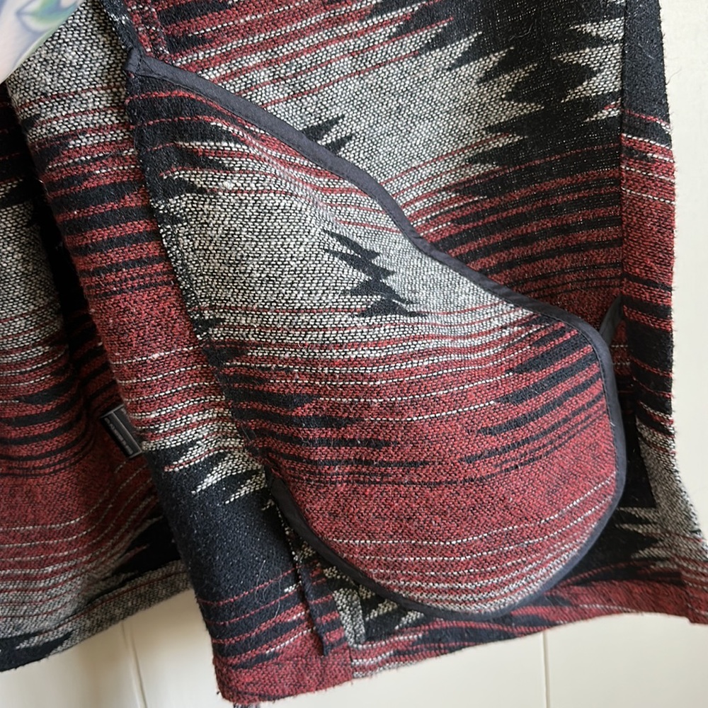 Aztec Boho Wrap Jacket - Picture 5 of 6